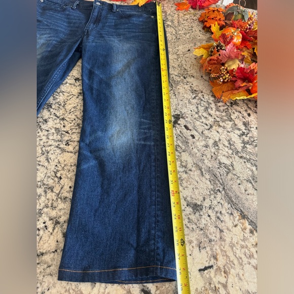 Vintage Levi’s 514 Men’s 36x26 InseamLoose Straight Leg Dark Wash Denim Jeans - Picture 10 of 16